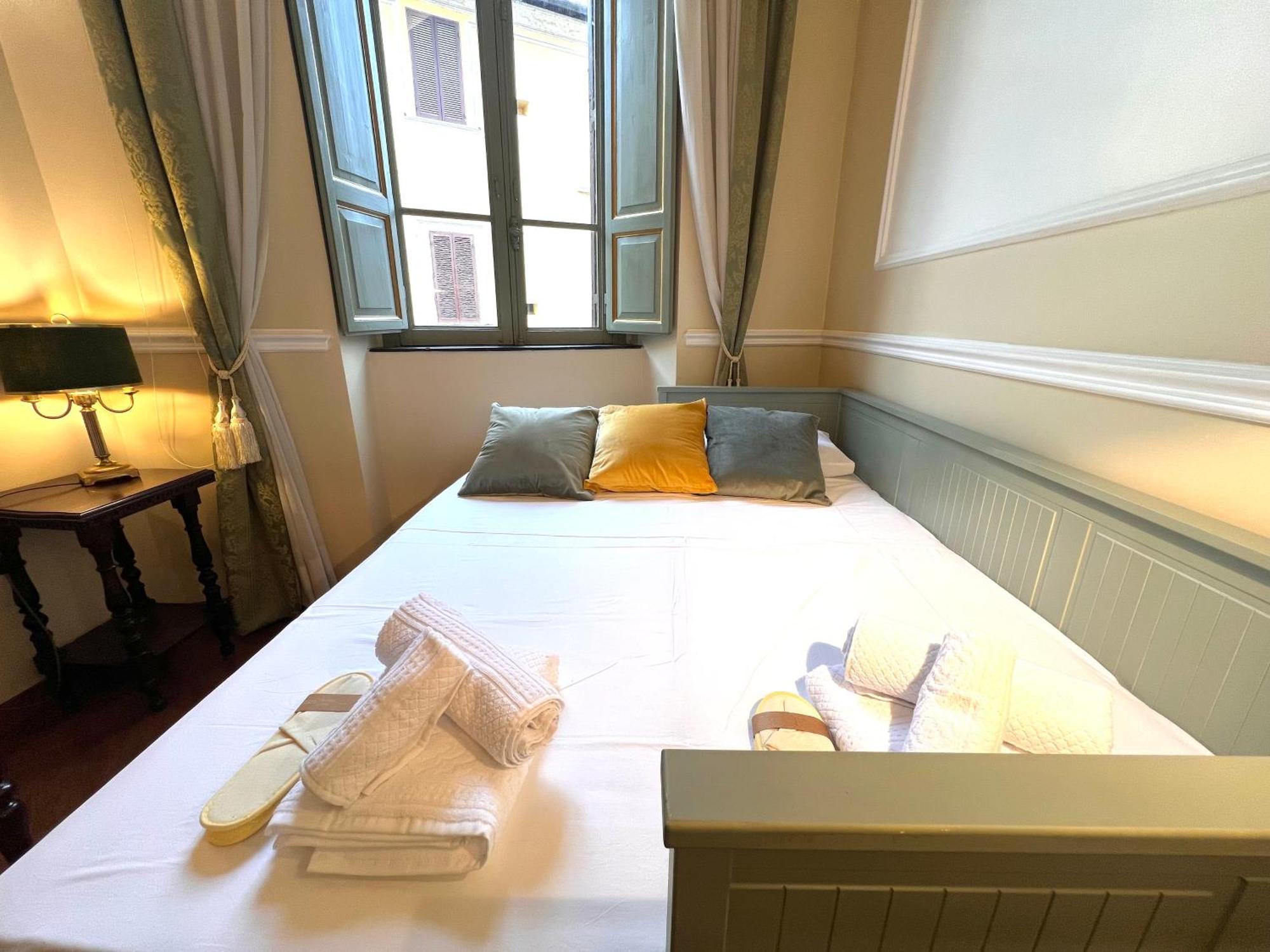 Veronica Suite Rome Bagian luar foto