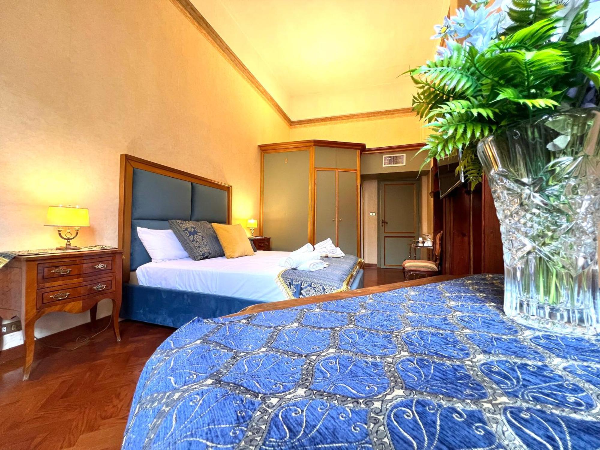 Veronica Suite Rome Bagian luar foto